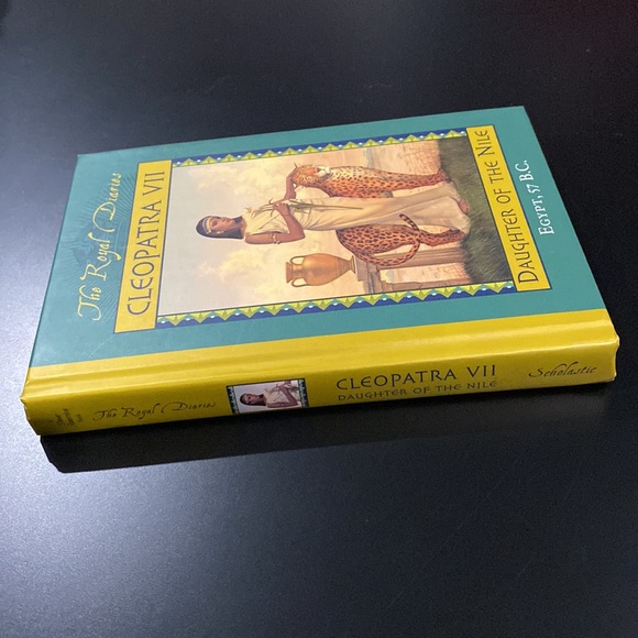 The Royal Diaries: Cleopatra VII Daughter of the Nile - Hardcover Novel - Picture 3 of 7
